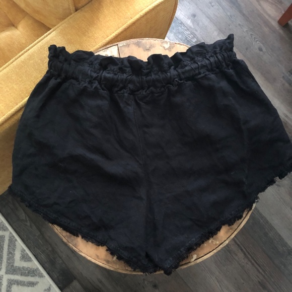 Young Fabulous Broke Izzy Shorts Linen Blend S Black - Picture 2 of 8